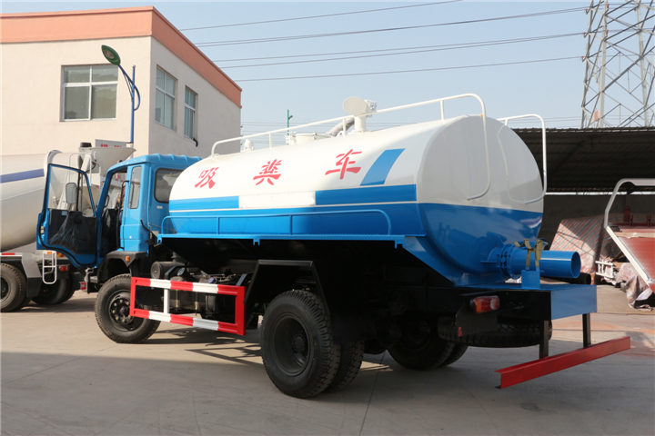 東風145國五8方吸糞車