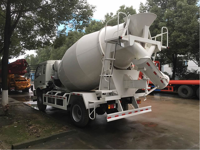 2017款東風(fēng)6方攪拌車(國五)