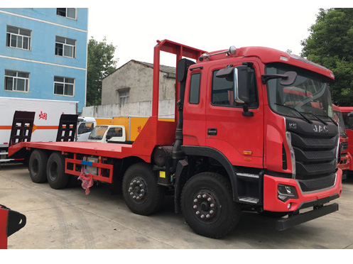 【國(guó)六】江淮K5前四后八挖機(jī)平板車