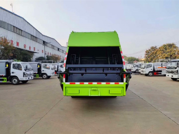 東風(fēng)專底國(guó)六后雙橋20方壓縮式垃圾車