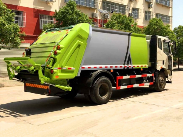 解放J6國六12方壓縮式垃圾車