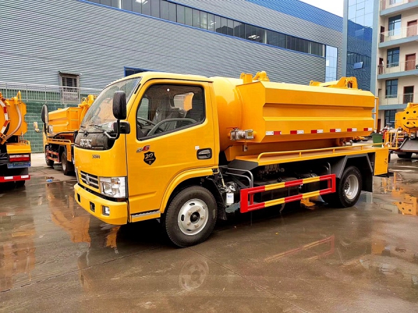 東風D6多利卡2水4塵 6方清洗吸污車（國六）