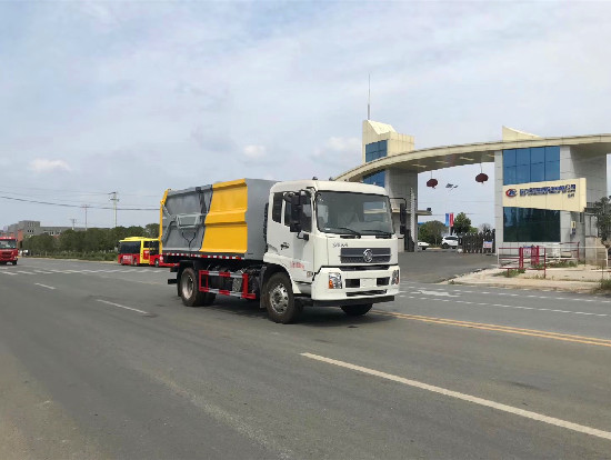 程力威牌CLW5161ZDJD6型壓縮式對(duì)接垃圾車