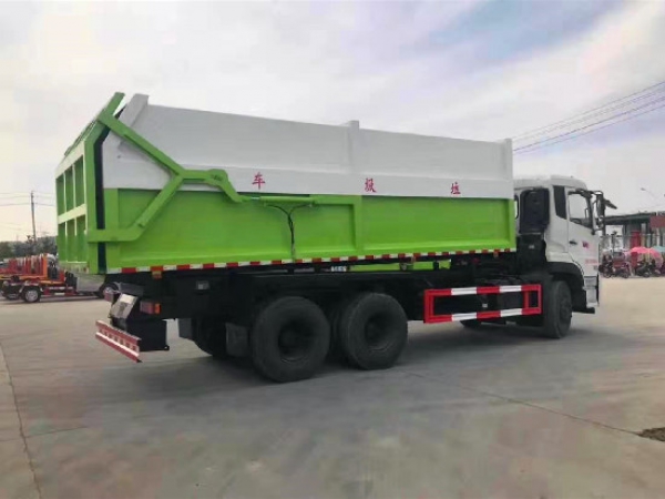 東風天龍壓縮式對接垃圾車