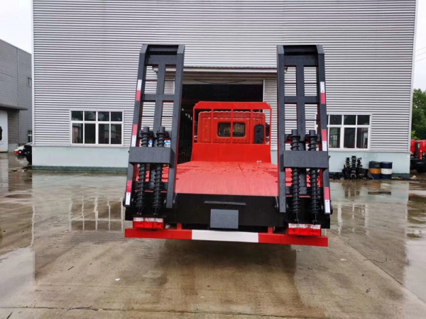 東風D9平板拖車