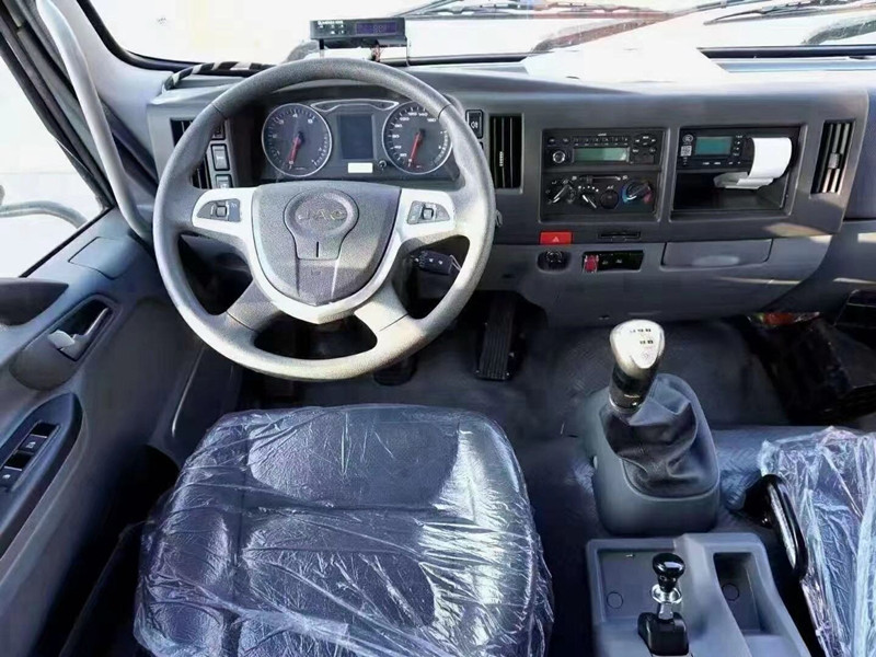 國六江淮帥鈴Q9冷藏車6.8米貨廂