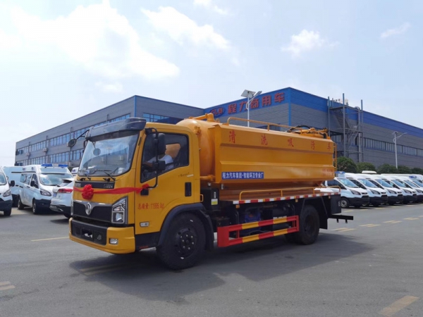 東風(fēng)福瑞卡12.5方清洗吸污車,聯(lián)合疏通車